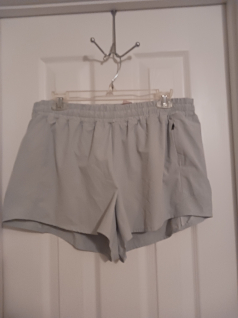 Calia Women’s Light Gray Athletic Running Shorts Women's Large EUC